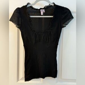 Sweet Pea Black Ruffled Fitted Blouse